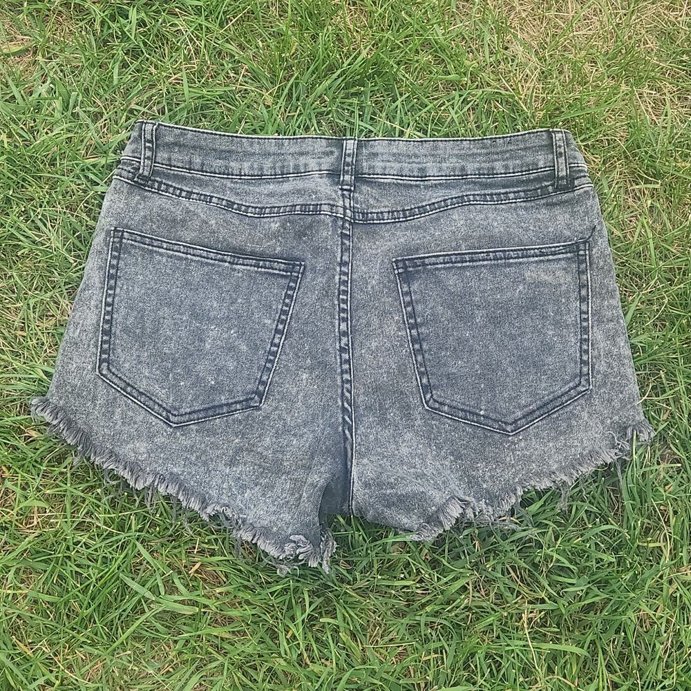 Y2K Black Cutoff Denim Jean Shorts Black Acid Wash Punk Grunge Goth Whimsigoth - Picture 3 of 5